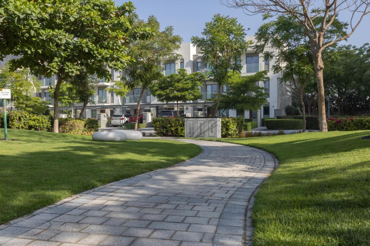 Stay By Latinem Luxury 1Br Holiday Home Cv A207 Near Burj Khalifa Dubai Dış mekan fotoğraf